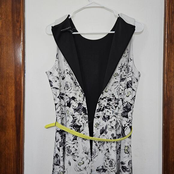 NWT White House Black Market Scuba Dress Size 10 Medium White Floral Sleeveless - Picture 4 of 10